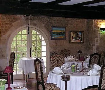 فندق Logis Le Moulin De Cierzac 2*