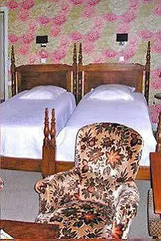 فندق Logis Le Moulin De Cierzac 2*
