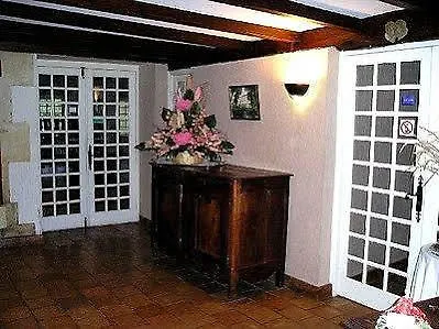 Logis Le Moulin De Cierzac فندق لا روشيل